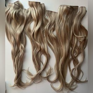 Luxy 20” Beige Blonde Clip In Extensions SEAMLESS